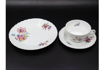 イタリア　Richard Ginori(リチャードジノリ)　サックスフラワー　カップ&ソーサー・プレートのトリオ4客セット　(R-086449)