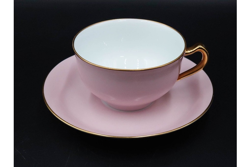 大倉陶園(OKURA/OAC)　色蒔き(ピンク)　ゴールドライン(リムシェープ)　カップ&ソーサー4客セット　(R-086450)