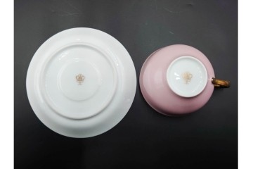 大倉陶園(OKURA/OAC)　色蒔き(ピンク)　ゴールドライン(リムシェープ)　カップ&ソーサー4客セット　(R-086450)
