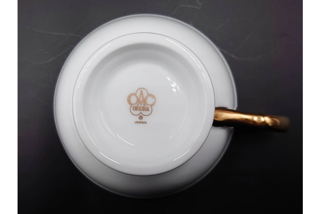 大倉陶園(OKURA/OAC)　色蒔き(ピンク)　ゴールドライン(リムシェープ)　カップ&ソーサー4客セット　(R-086450)