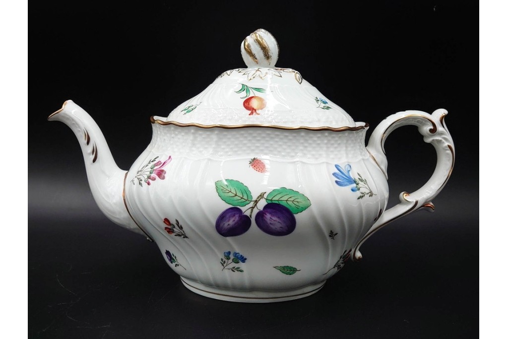 イタリア　Richard Ginori(リチャードジノリ)　ペルージャ(ベッキオフルーツ)　果物模様が愛らしいティーポット・シュガーポット・クリーマーセット　(R-086451)