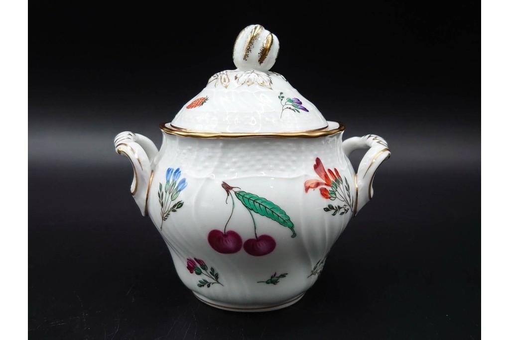 イタリア　Richard Ginori(リチャードジノリ)　ペルージャ(ベッキオフルーツ)　果物模様が愛らしいティーポット・シュガーポット・クリーマーセット　(R-086451)