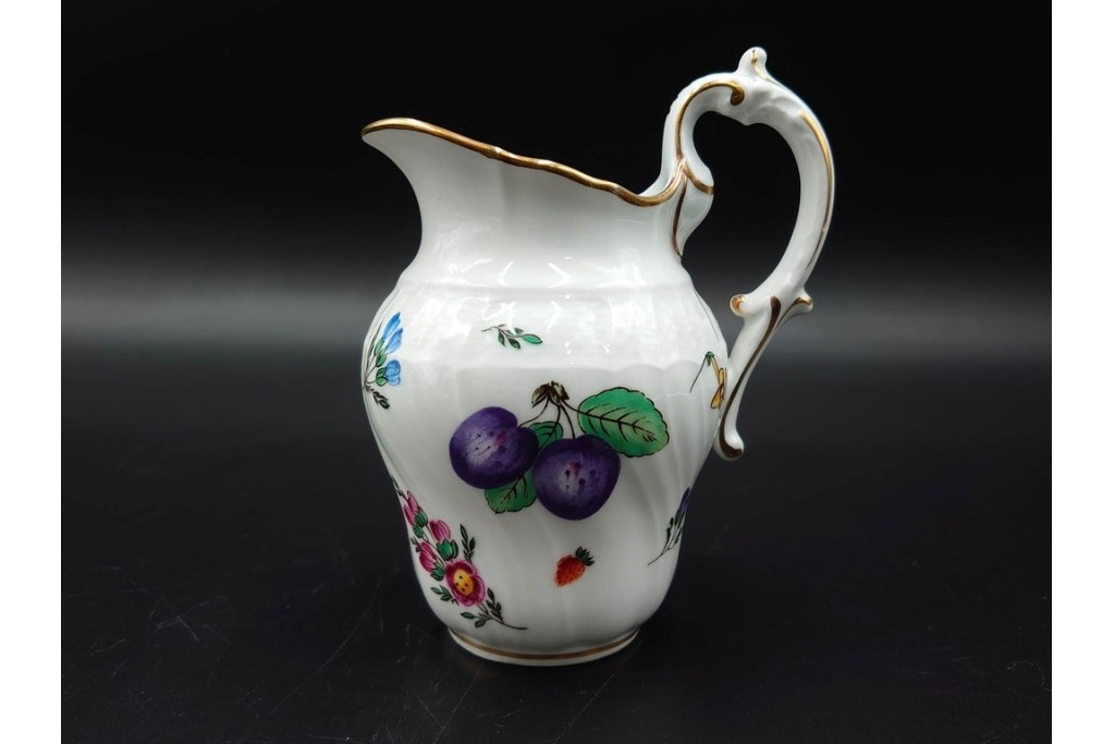 イタリア　Richard Ginori(リチャードジノリ)　ペルージャ(ベッキオフルーツ)　果物模様が愛らしいティーポット・シュガーポット・クリーマーセット　(R-086451)