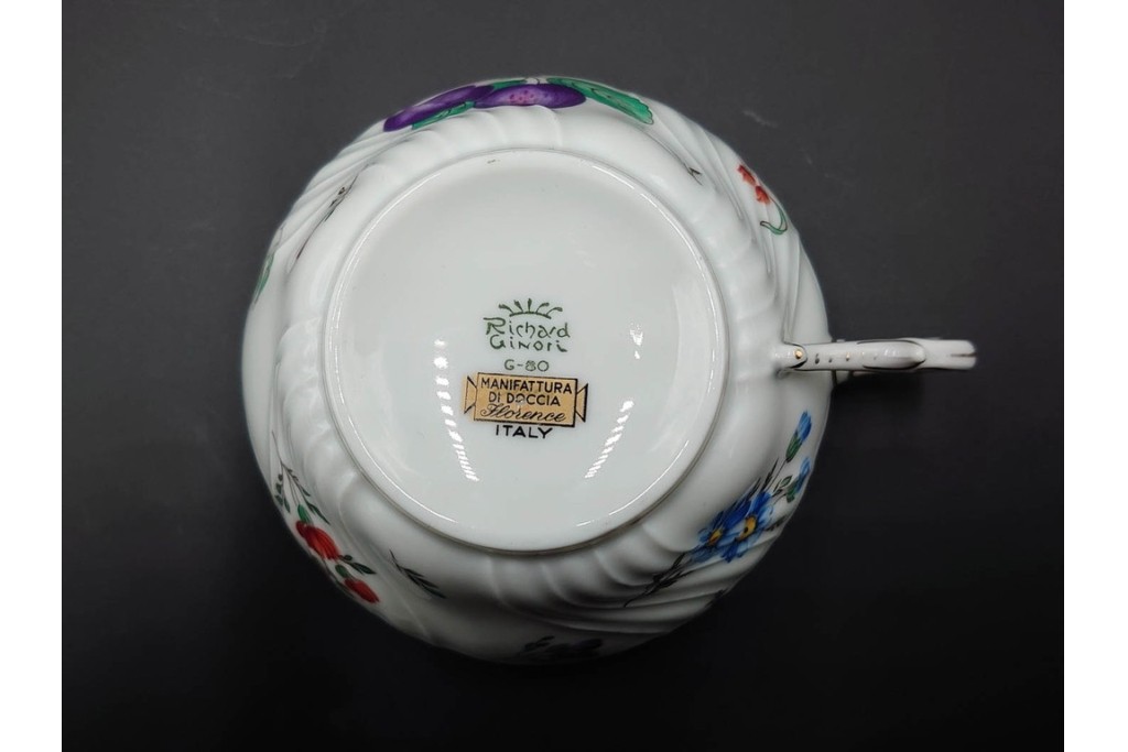 イタリア　Richard Ginori(リチャードジノリ)　ペルージャ(ベッキオフルーツ)　果物模様が愛らしいトリオ4客セット　(R-086452)