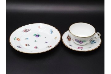 イタリア　Richard Ginori(リチャードジノリ)　ペルージャ(ベッキオフルーツ)　果物模様が愛らしいトリオ4客セット　(R-086453)