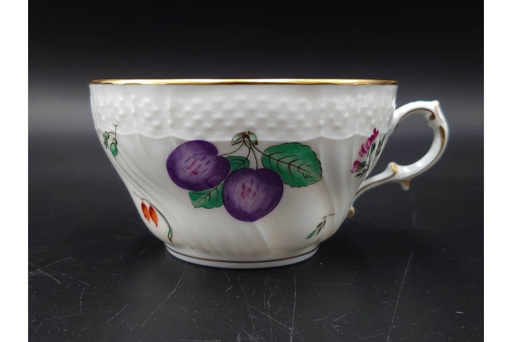 イタリア　Richard Ginori(リチャードジノリ)　ペルージャ(ベッキオフルーツ)　果物模様が愛らしいトリオ4客セット　(R-086453)