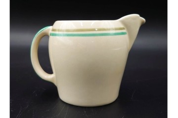 イギリスヴィンテージ　Susie Cooper(スージークーパー)　赤と青の花模様が印象的なティーポット・クリーマー・ミニボウル・プレートの4点セット　(R-086454)