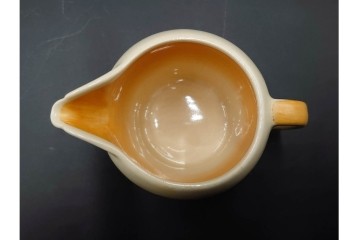 イギリスヴィンテージ　Susie Cooper(スージークーパー)　グレイリーフ　ティーポット・クリーマー・カップ&ソーサー2客・プレート・ミニボウルの洋食器6点セット　(R-086455)