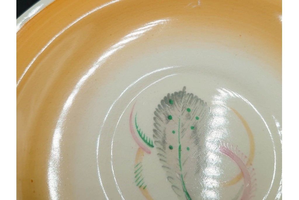 イギリスヴィンテージ　Susie Cooper(スージークーパー)　グレイリーフ　ティーポット・クリーマー・カップ&ソーサー2客・プレート・ミニボウルの洋食器6点セット　(R-086455)