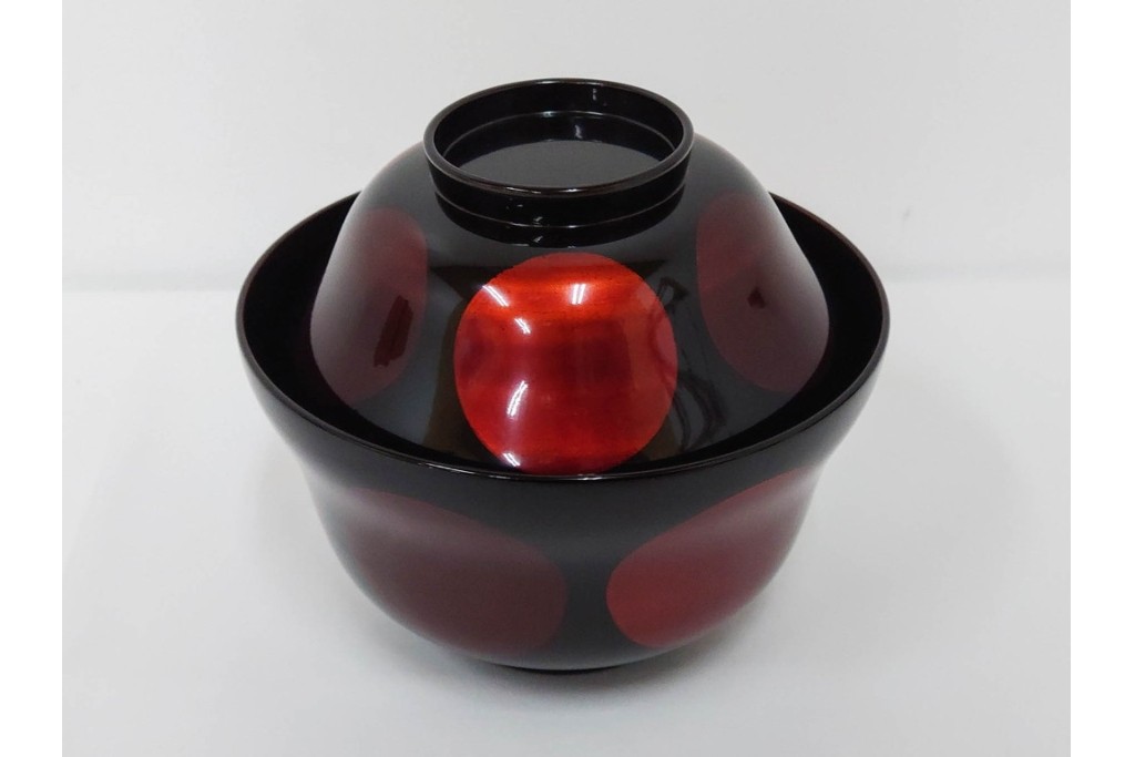 むさしの漆工芸造　なかにし正　艶やかな黒に朱の丸が目を引く日月椀5点セット　共箱付き　(R-086460)