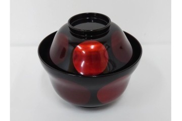 むさしの漆工芸造　なかにし正　艶やかな黒に朱の丸が目を引く日月椀5点セット　共箱付き　(R-086460)