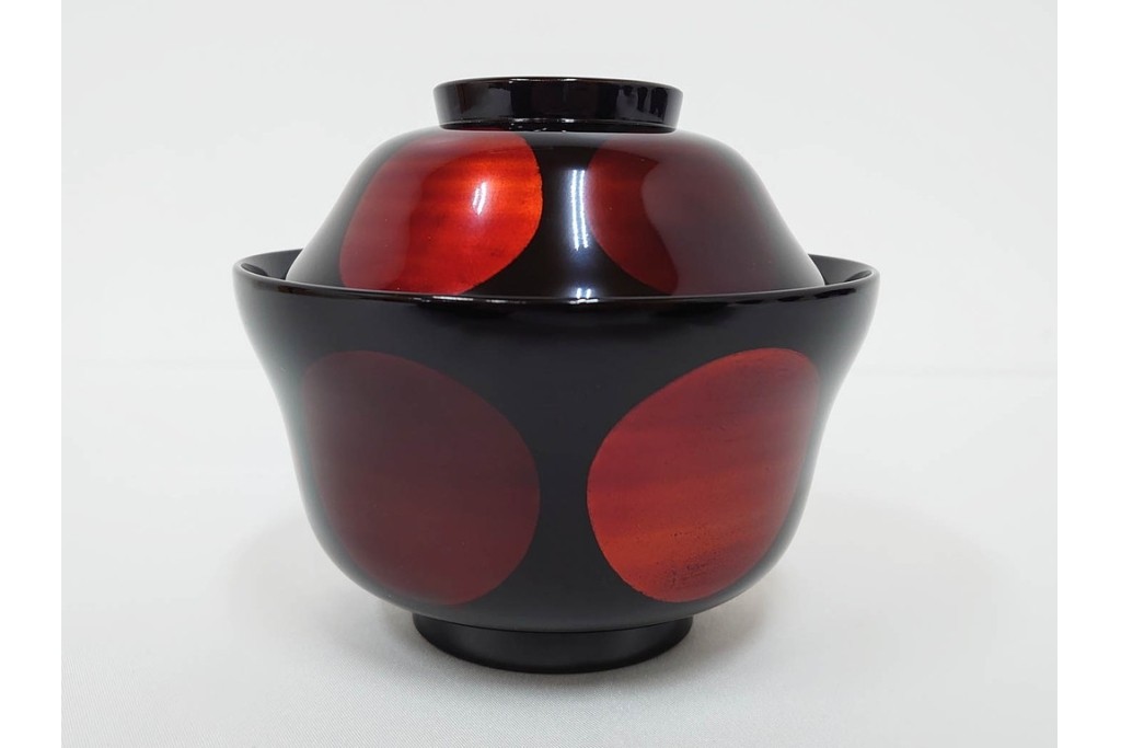 むさしの漆工芸造　なかにし正　艶やかな黒に朱の丸が目を引く日月椀5点セット　共箱付き　(R-086460)