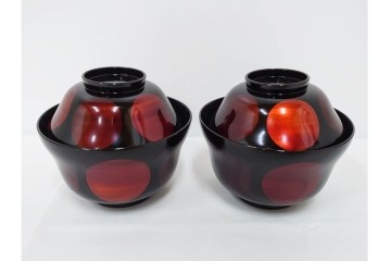 むさしの漆工芸造　なかにし正　艶やかな黒に朱の丸が目を引く日月椀5点セット　共箱付き　(R-086460)