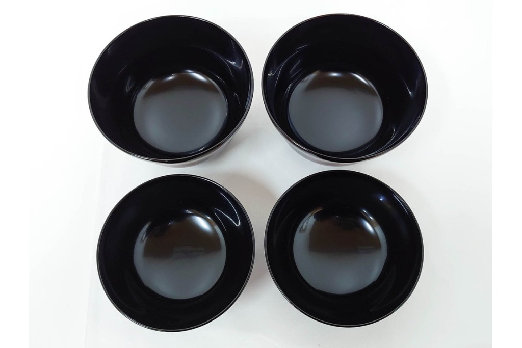 むさしの漆工芸造　なかにし正　艶やかな黒に朱の丸が目を引く日月椀5点セット　共箱付き　(R-086460)