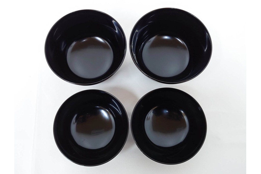 むさしの漆工芸造　なかにし正　艶やかな黒に朱の丸が目を引く日月椀5点セット　共箱付き　(R-086460)