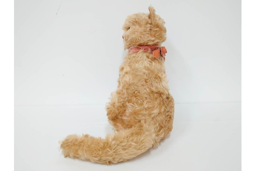 希少!　イギリスヴィンテージ　メリーソート(MERRY THOUGHT)　高さ約34cm　ふわふわの毛並みに癒される猫のぬいぐるみ　(R-086464)