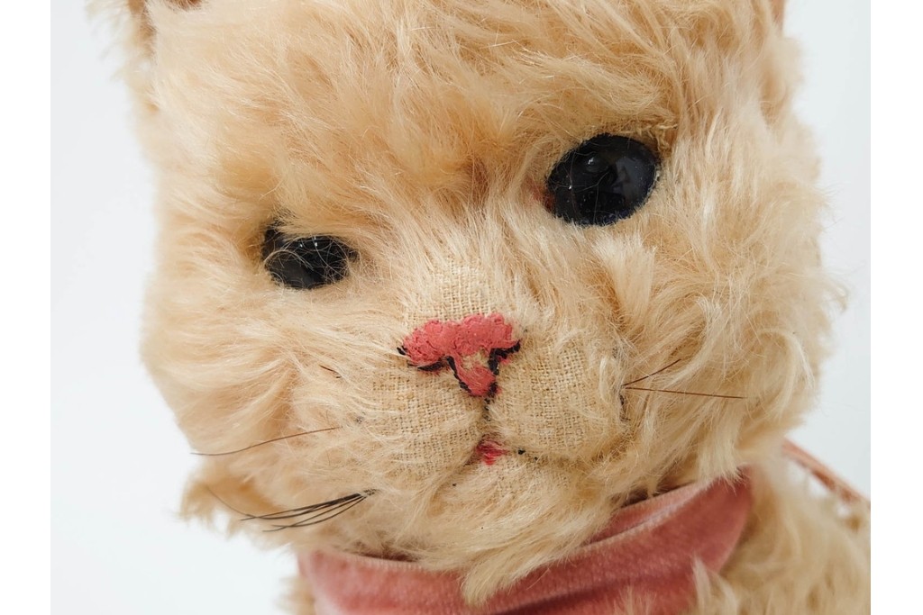 希少!　イギリスヴィンテージ　メリーソート(MERRY THOUGHT)　高さ約34cm　ふわふわの毛並みに癒される猫のぬいぐるみ　(R-086464)