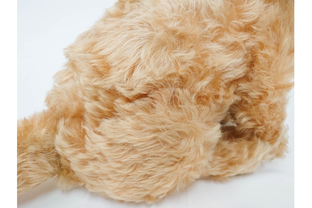 希少!　イギリスヴィンテージ　メリーソート(MERRY THOUGHT)　高さ約34cm　ふわふわの毛並みに癒される猫のぬいぐるみ　(R-086464)