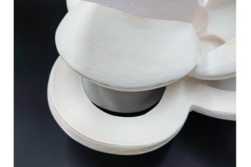 田嶋悦子　「cornucopia 05・Ⅹ・XIV」　有機的なフォルムが印象的なオブジェ　共箱付き　(R-086467)