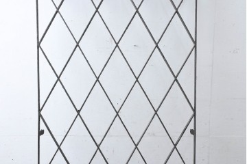 【簡易リペア限定品】　和製アンティーク　昭和初期　アーチ型の菱格子のデザインが目を引く格子　(R-086472)