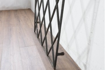 【簡易リペア限定品】　和製アンティーク　昭和初期　アーチ型の菱格子のデザインが目を引く格子　(R-086472)