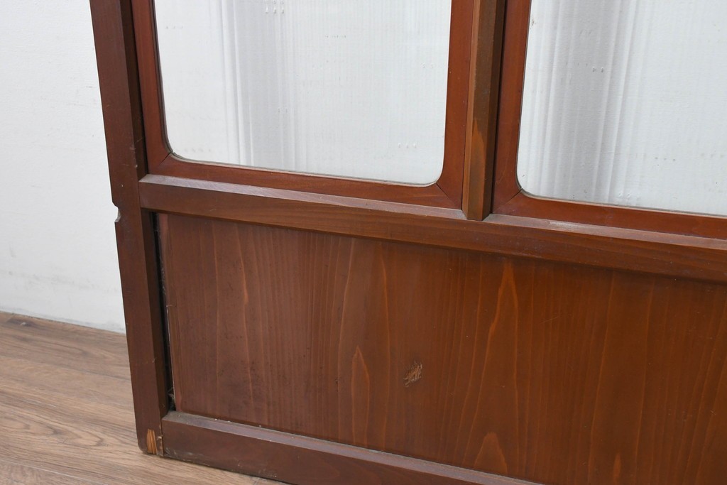 アンティーク建具　昭和初期　漆塗りが施された幅広なモールガラス戸1枚　(R-086473)