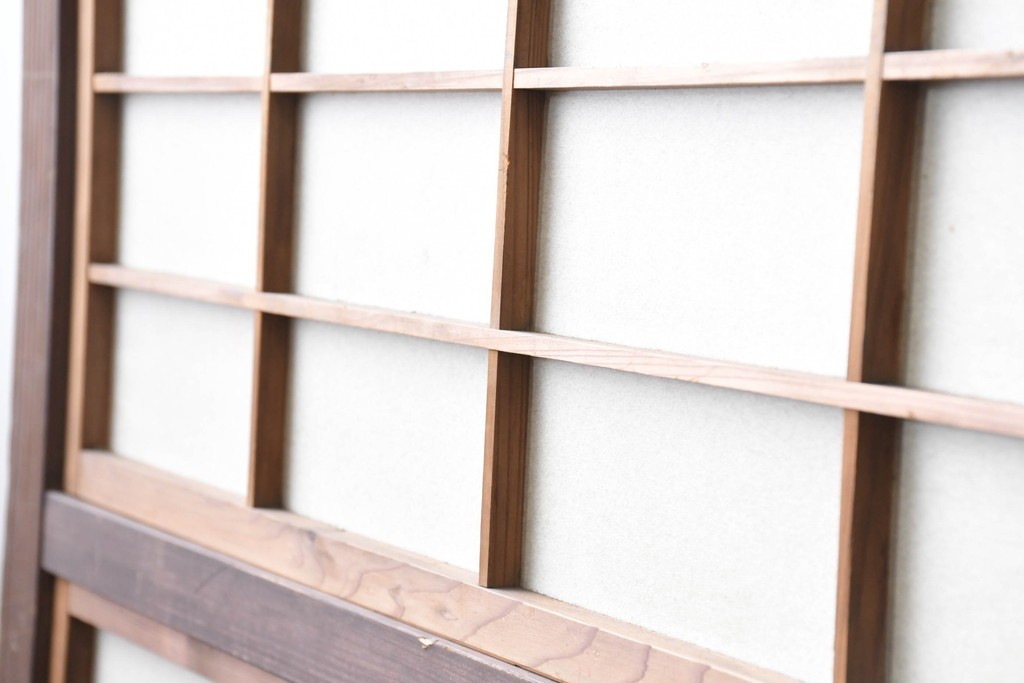 アンティーク建具　昭和初期　裏障子付き　幅広で存在感のある格子戸2枚セット　(R-086474)