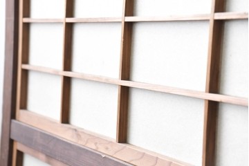 アンティーク建具　昭和初期　裏障子付き　幅広で存在感のある格子戸2枚セット　(R-086474)