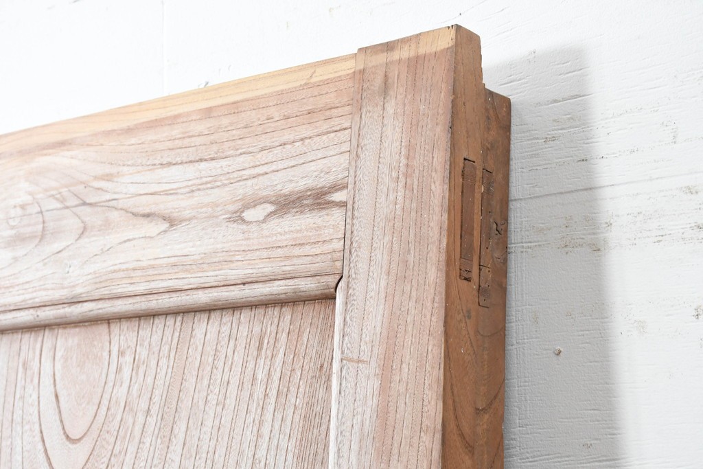 アンティーク建具　明治から大正期　上手物!　欅(ケヤキ)材　杢目の美しい蔵戸1枚　(R-086476)