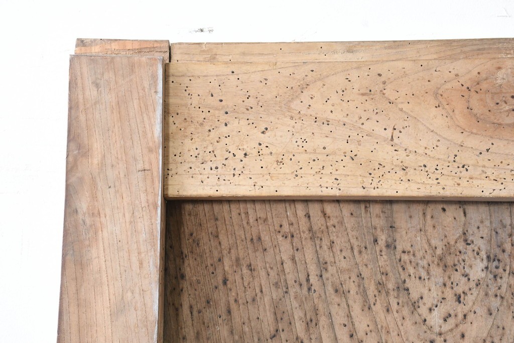 アンティーク建具　明治から大正期　上手物!　欅(ケヤキ)材　杢目の美しい蔵戸1枚　(R-086476)