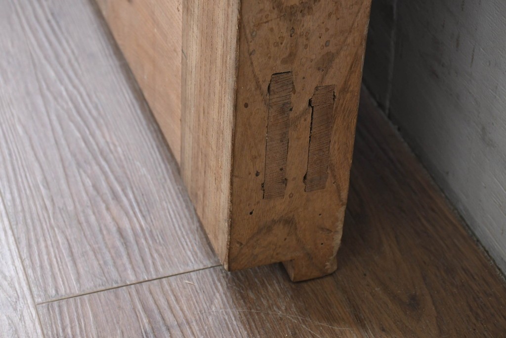 アンティーク建具　明治から大正期　上手物!　欅(ケヤキ)材　杢目の美しい蔵戸1枚　(R-086476)