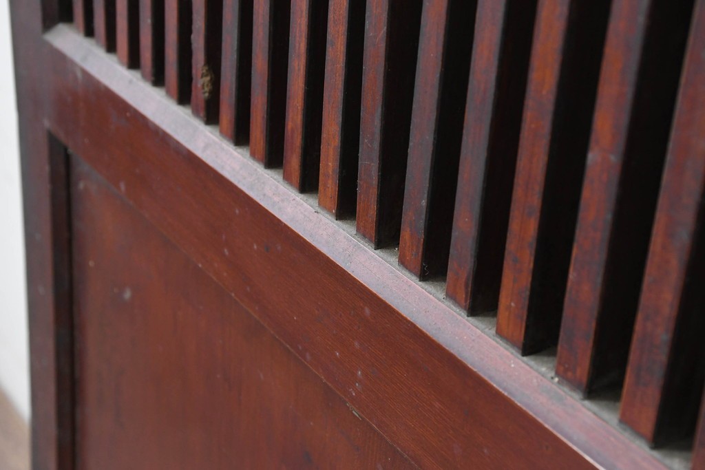 アンティーク建具　昭和初期　端正な縦格子が美しいガラス入り格子蔵戸1枚　(R-086477)