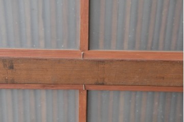 アンティーク建具　昭和初期　端正な縦格子が美しいガラス入り格子蔵戸1枚　(R-086477)