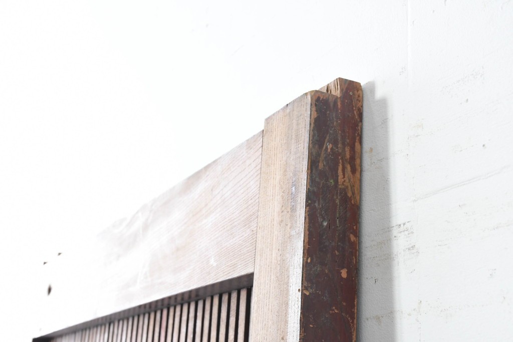 アンティーク建具　明治から大正期　総欅(ケヤキ)材　格子と金具が目を引く蔵戸1枚　(R-086478)