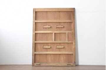 アンティーク建具　明治から大正期　欅(ケヤキ)材　立派な上手金具と木味が目を引く蔵戸1枚　(R-086479)