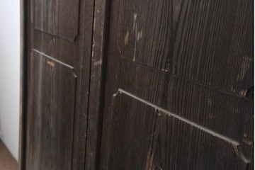 アンティーク建具　明治から大正期　総欅(ケヤキ)材　欅の木目が引き立つ小振りな門扉2枚(1対)セット　(R-086481)