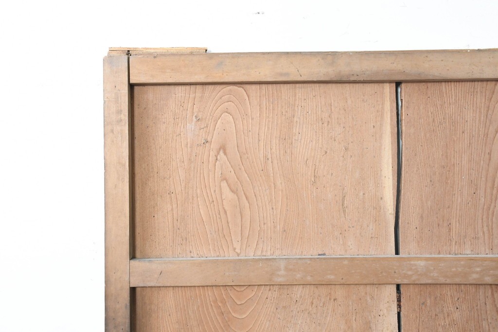 アンティーク建具　明治期　大きな金具と鋲打ちが目を引く幅広庄内蔵戸1枚　(R-086485)