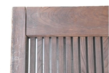 アンティーク建具　明治から大正期　欅(ケヤキ)材　格子付きの重厚な蔵戸1枚　(R-086487)