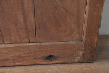 アンティーク建具　明治から大正期　欅(ケヤキ)材　格子付きの重厚な蔵戸1枚　(R-086487)