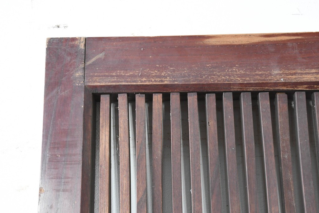 アンティーク建具　明治から大正期　総欅(ケヤキ)材　細やかな格子と素朴な佇まいが味わい深い格子蔵戸1枚　(R-086490)