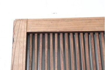 アンティーク建具　明治から大正期　総欅(ケヤキ)材　細やかな格子と素朴な佇まいが味わい深い格子蔵戸1枚　(R-086490)