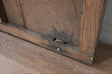 アンティーク建具　明治から大正期　総欅(ケヤキ)材　細やかな格子と素朴な佇まいが味わい深い格子蔵戸1枚　(R-086490)