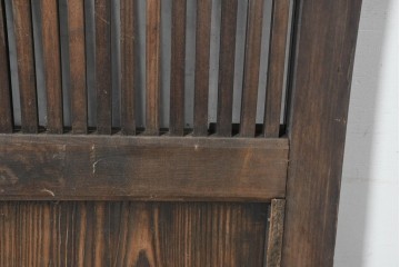 アンティーク建具　明治から大正期　木味の良い素朴な風合いと細格子が趣深いガラス入り格子蔵戸1枚　(R-086491)