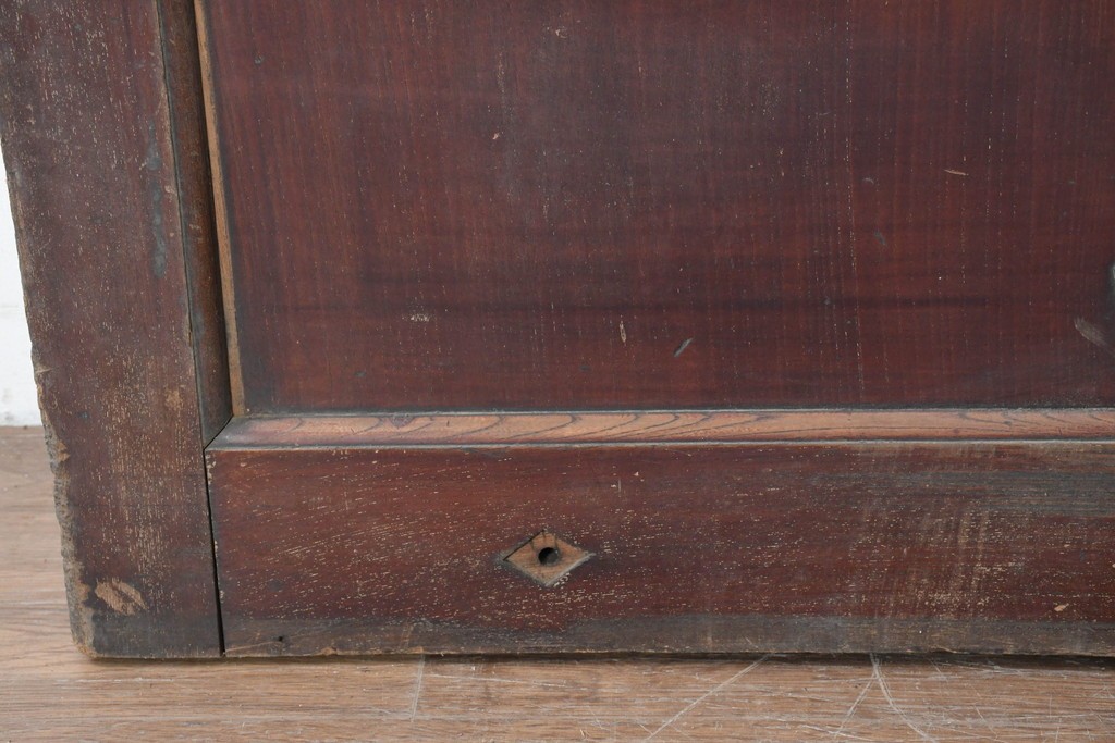 アンティーク建具　明治から大正期　上手物!　総欅(ケヤキ)材　格子と金網の組み合わせが趣ある狐格子蔵戸1枚　(R-086492)