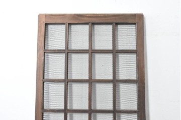 アンティーク建具　明治から大正期　上手物!　総欅(ケヤキ)材　格子と金網の組み合わせが趣ある狐格子蔵戸1枚　(R-086492)