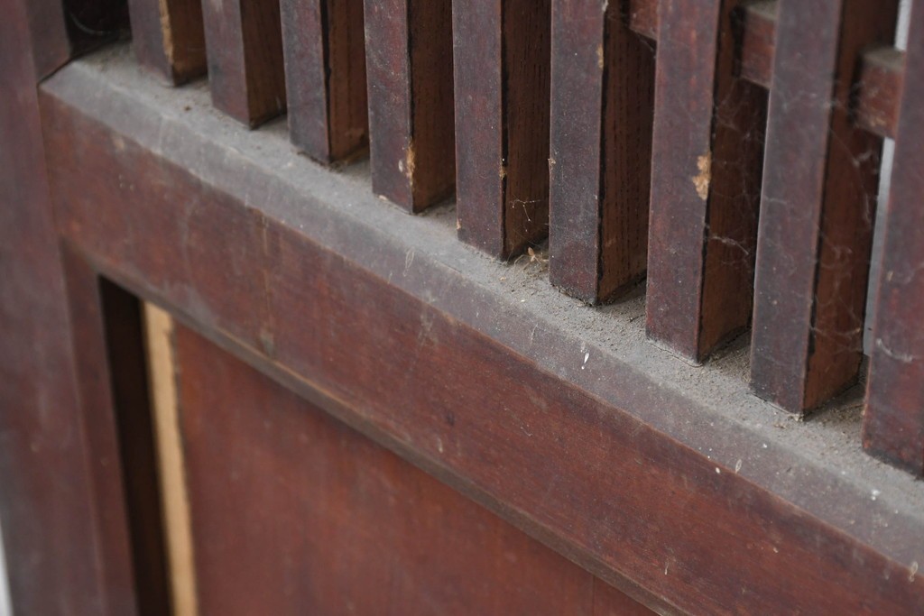 アンティーク建具　大正から昭和初期　細やかな格子が印象的な幅広の蔵戸1枚　(R-086493)