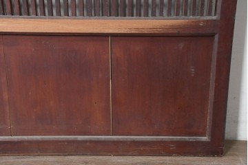 アンティーク建具　大正から昭和初期　細やかな格子が印象的な幅広の蔵戸1枚　(R-086493)