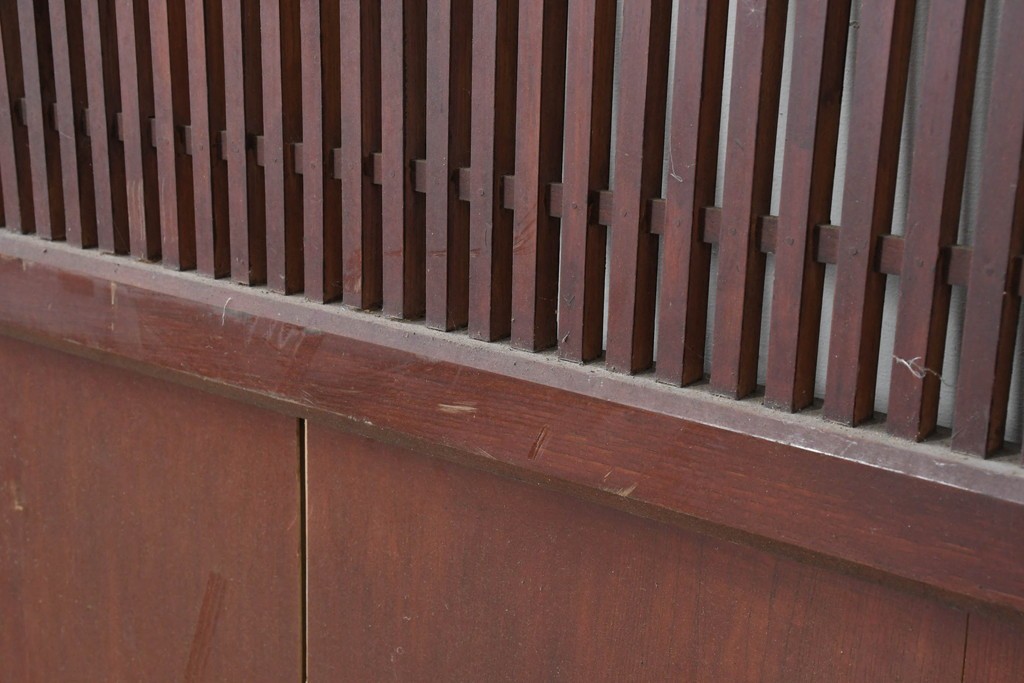 アンティーク建具　大正から昭和初期　細やかな格子が印象的な幅広の蔵戸1枚　(R-086493)