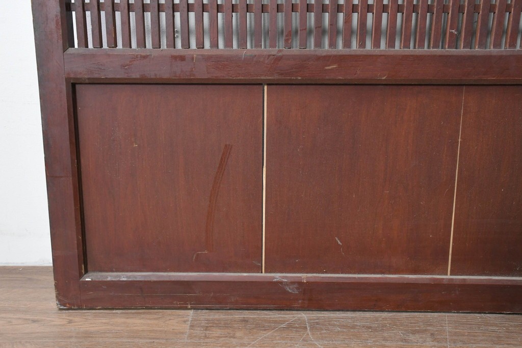 アンティーク建具　大正から昭和初期　細やかな格子が印象的な幅広の蔵戸1枚　(R-086493)