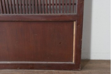 アンティーク建具　大正から昭和初期　細やかな格子が印象的な幅広の蔵戸1枚　(R-086493)